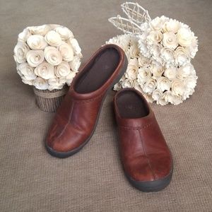 Ariat brown leather slip-on shoes